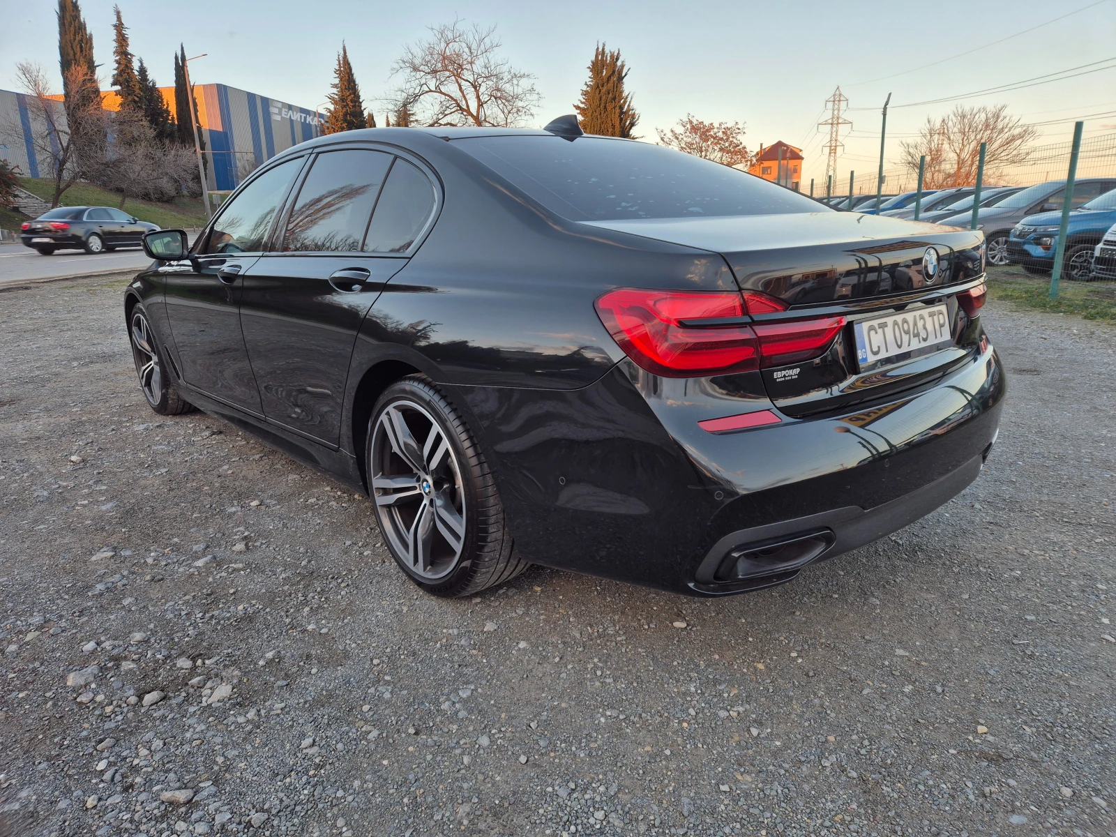 BMW 730 d XDrive M-Pack - изображение 3