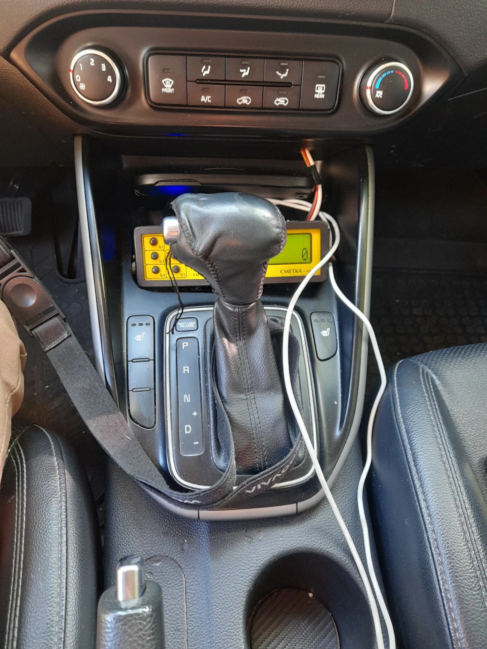 Kia Carens LPI  6+ 1 места - изображение 6