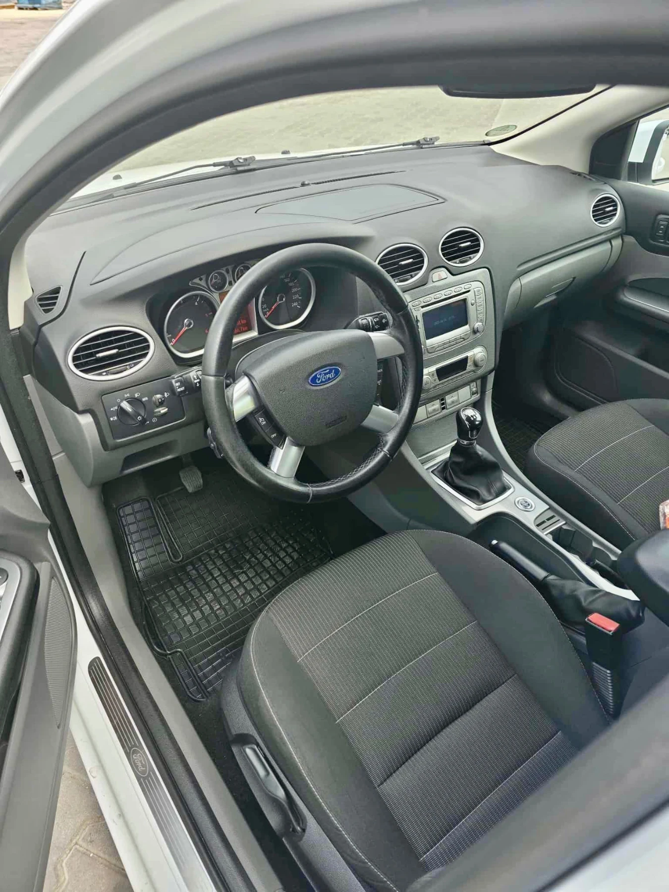 Ford Focus 1.6tdci facelift | Mobile.bg — изображение 7