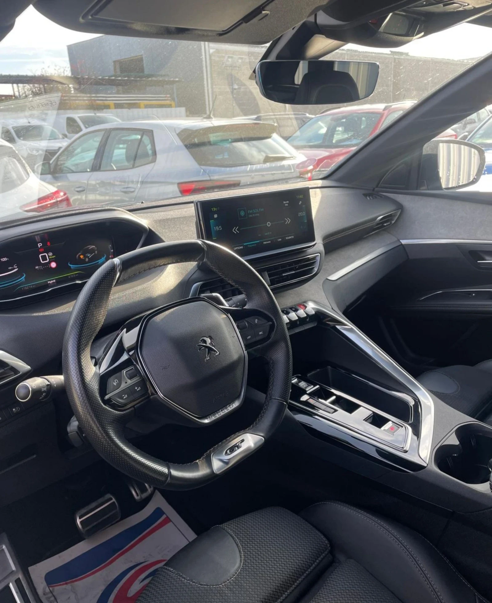 Peugeot 3008 GT PLUG-IN-HYBRID EAT8 225 - изображение 6