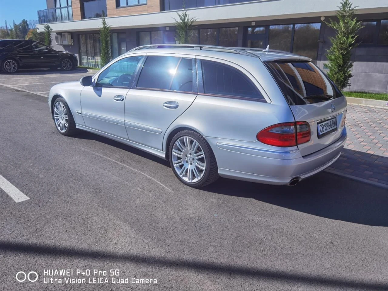 Mercedes-Benz E 350  - изображение 3