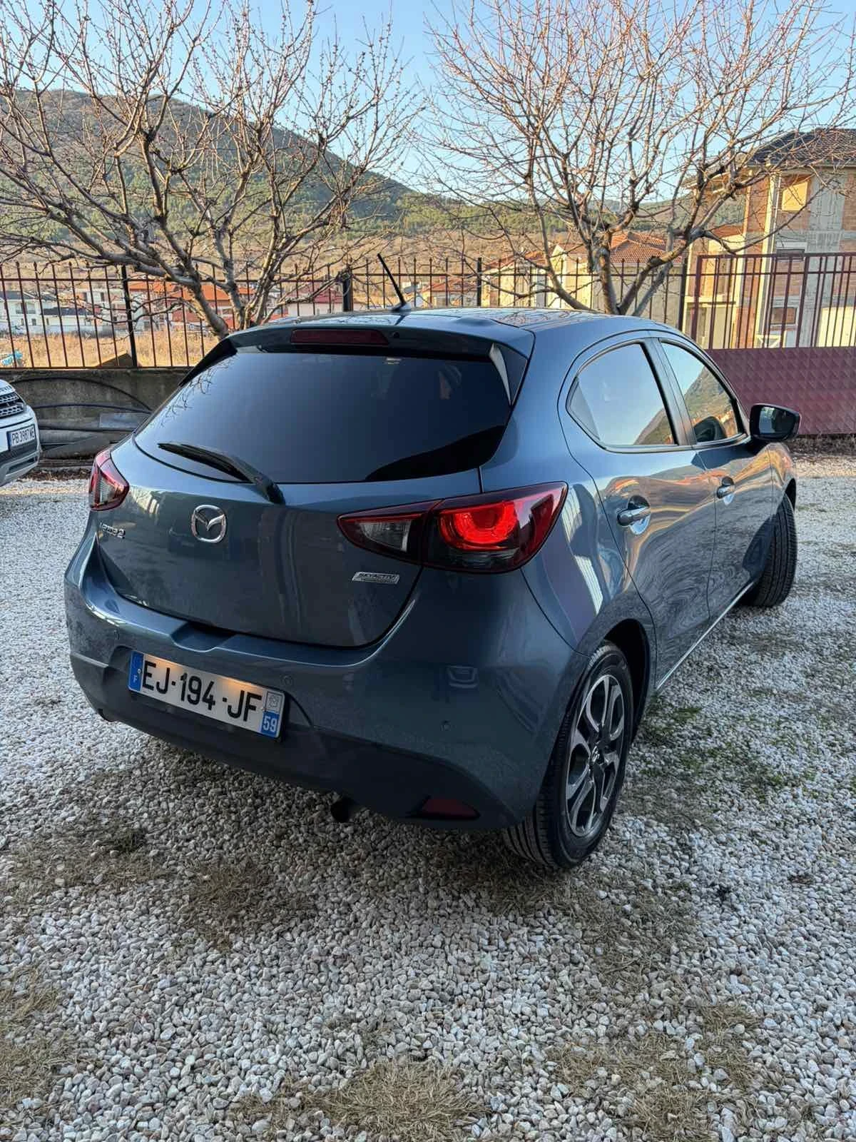 Mazda 2 1.5/90�/EURO6/��������� ���������! | Mobile.bg � ����������� 3