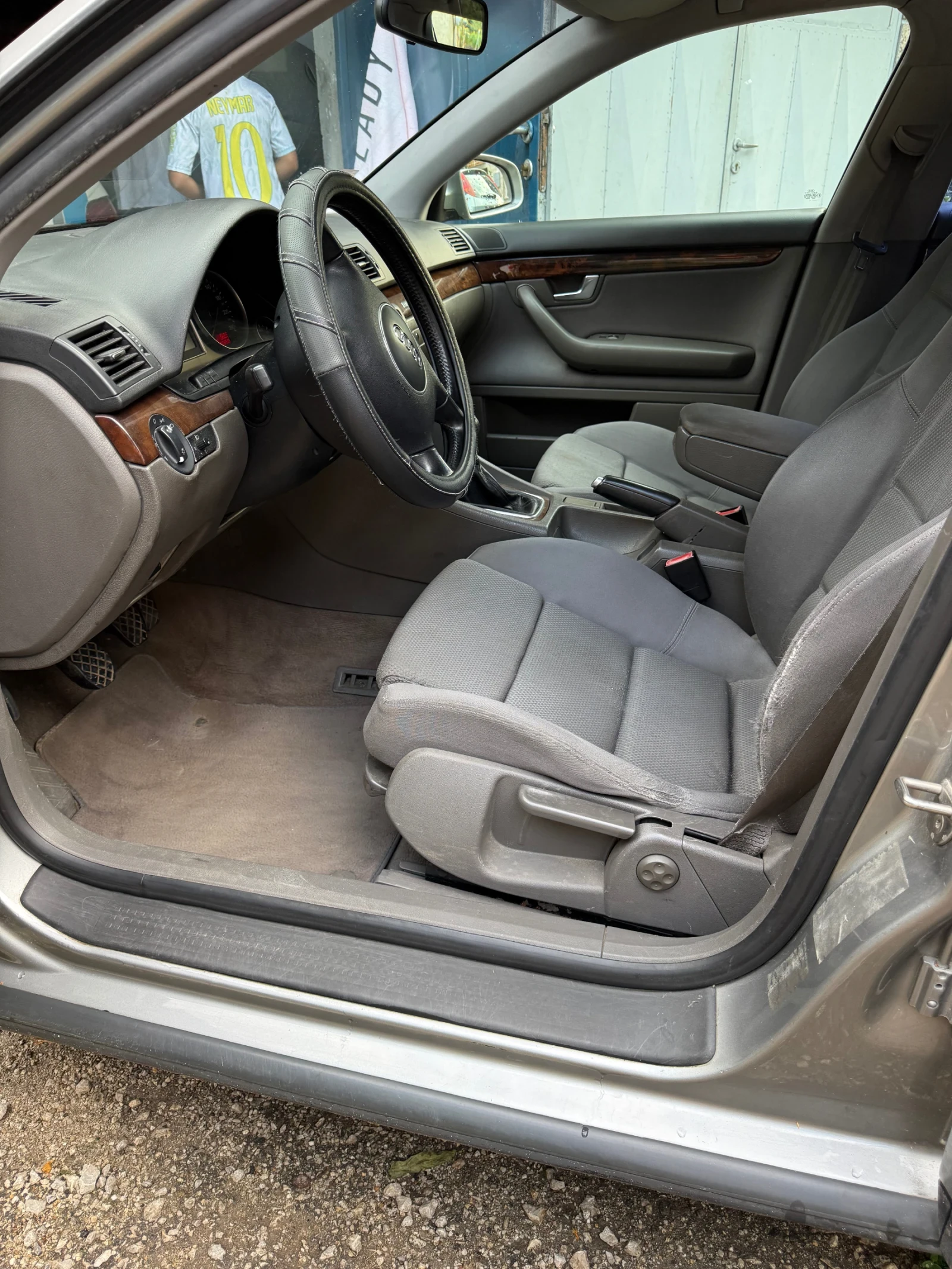 Audi A4 1.8, снимка 11 - Автомобили и джипове - 53772558