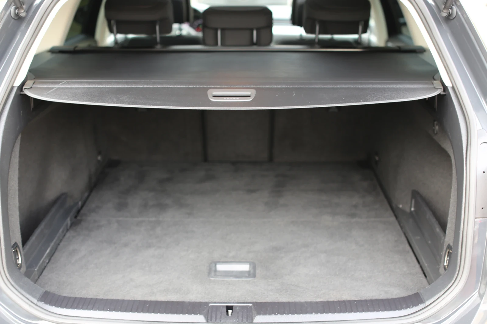 VW Passat Панорама, LED фарове, Масаж , снимка 16 - Автомобили и джипове - 53865984