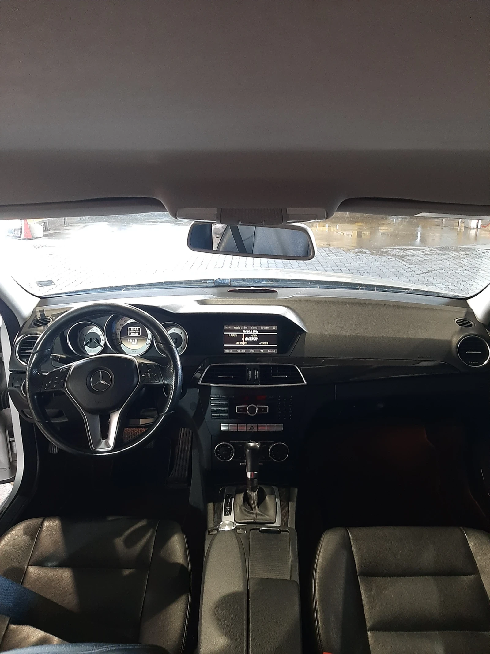 Mercedes-Benz C 250 4matic , снимка 11 - Автомобили и джипове - 53989514