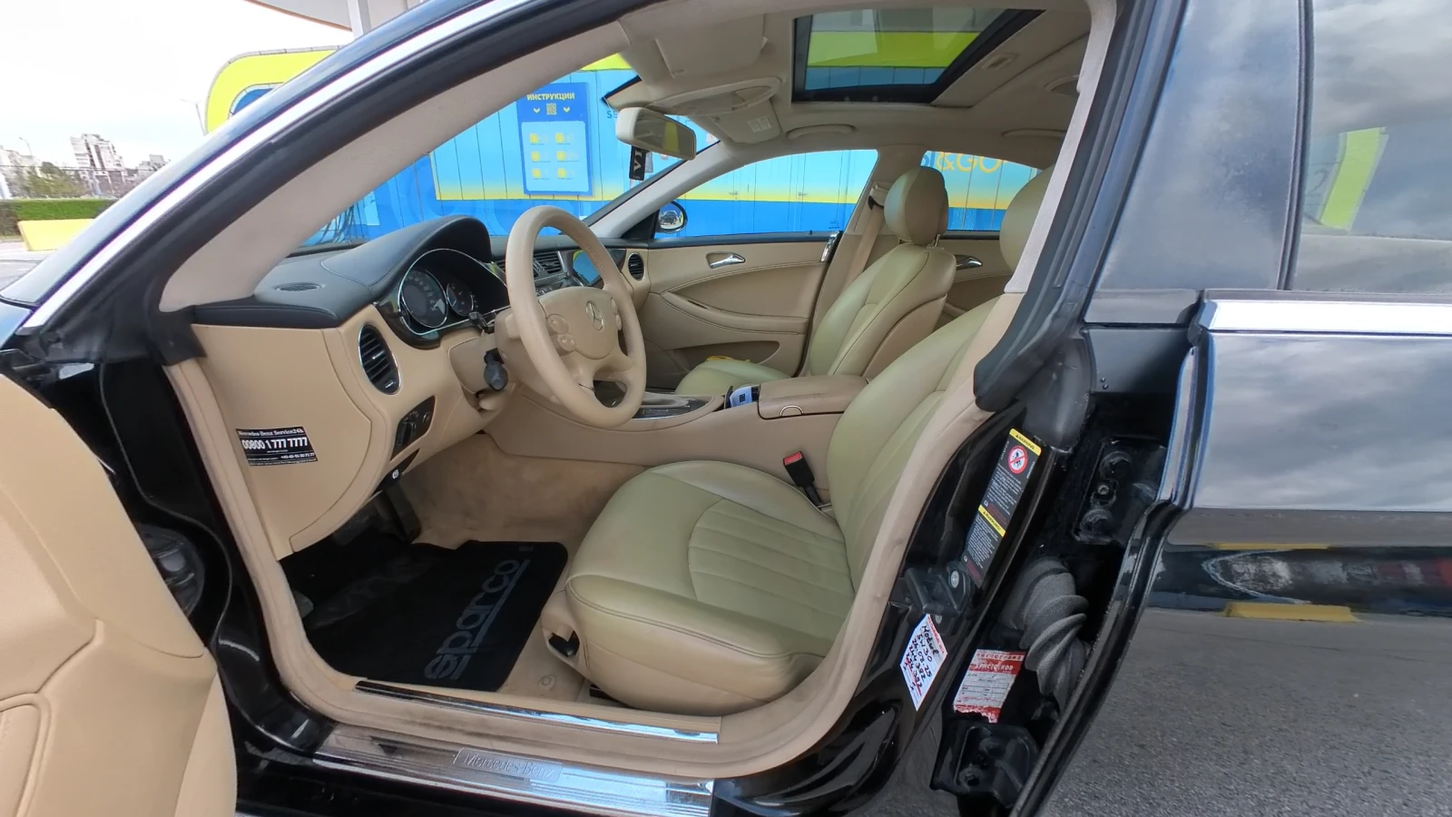 Mercedes-Benz CLS 320 AMG, снимка 7 - Автомобили и джипове - 54011074