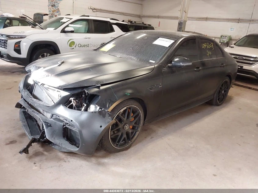 Mercedes-Benz E 63 AMG 4L V8   N All Wheel Drive | Mobile.bg � ����������� 2