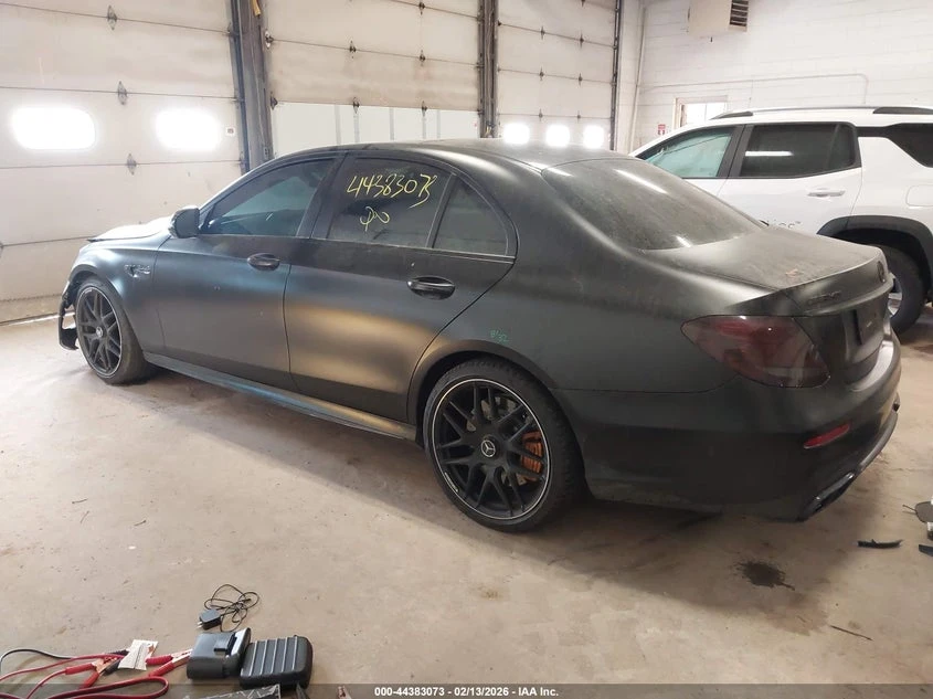 Mercedes-Benz E 63 AMG 4L V8   N All Wheel Drive | Mobile.bg � ����������� 15