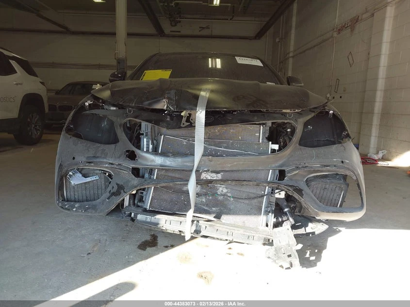 Mercedes-Benz E 63 AMG 4L V8   N All Wheel Drive | Mobile.bg � ����������� 13