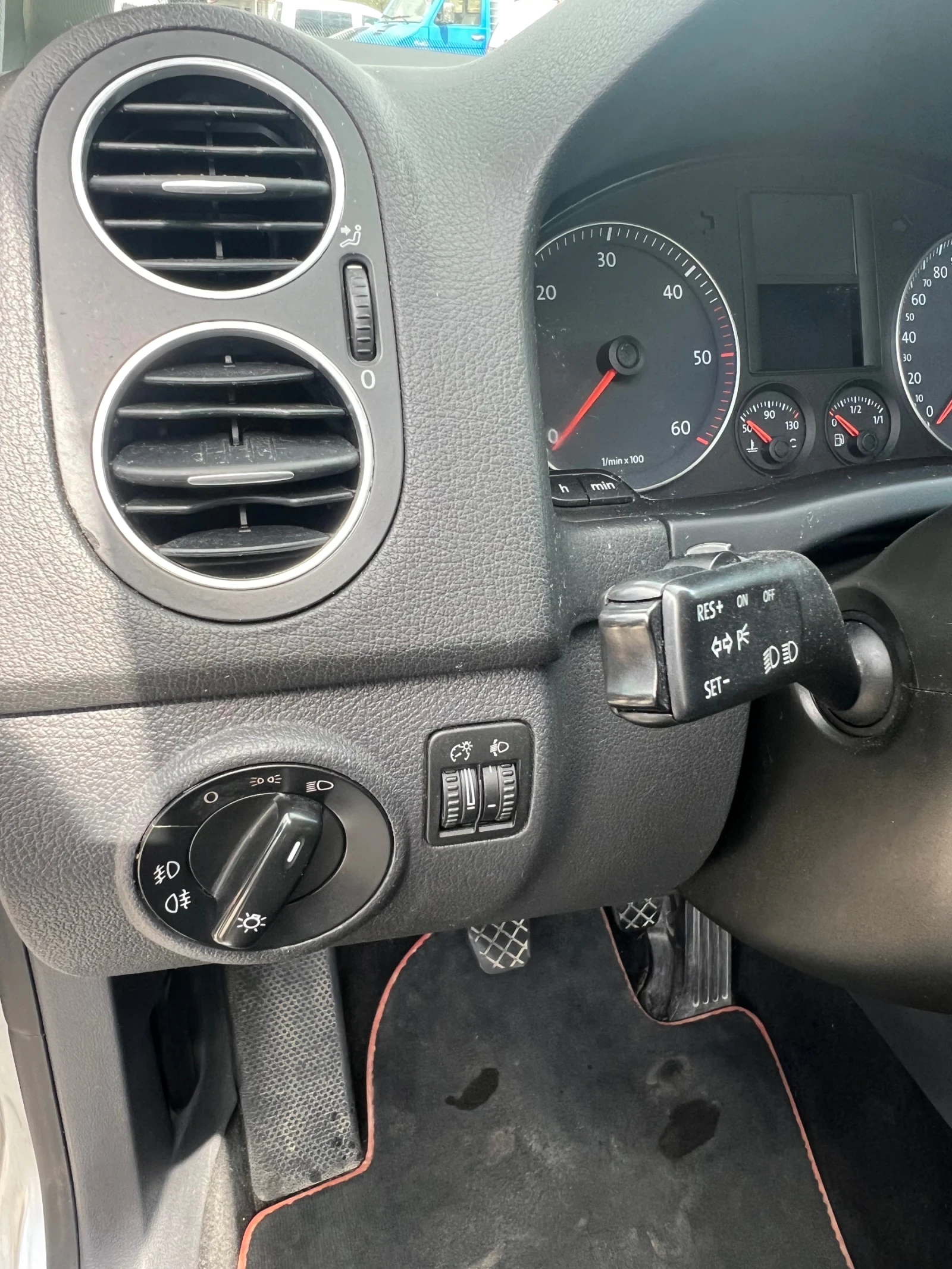 VW Golf Plus, снимка 9 - Автомобили и джипове - 54244616