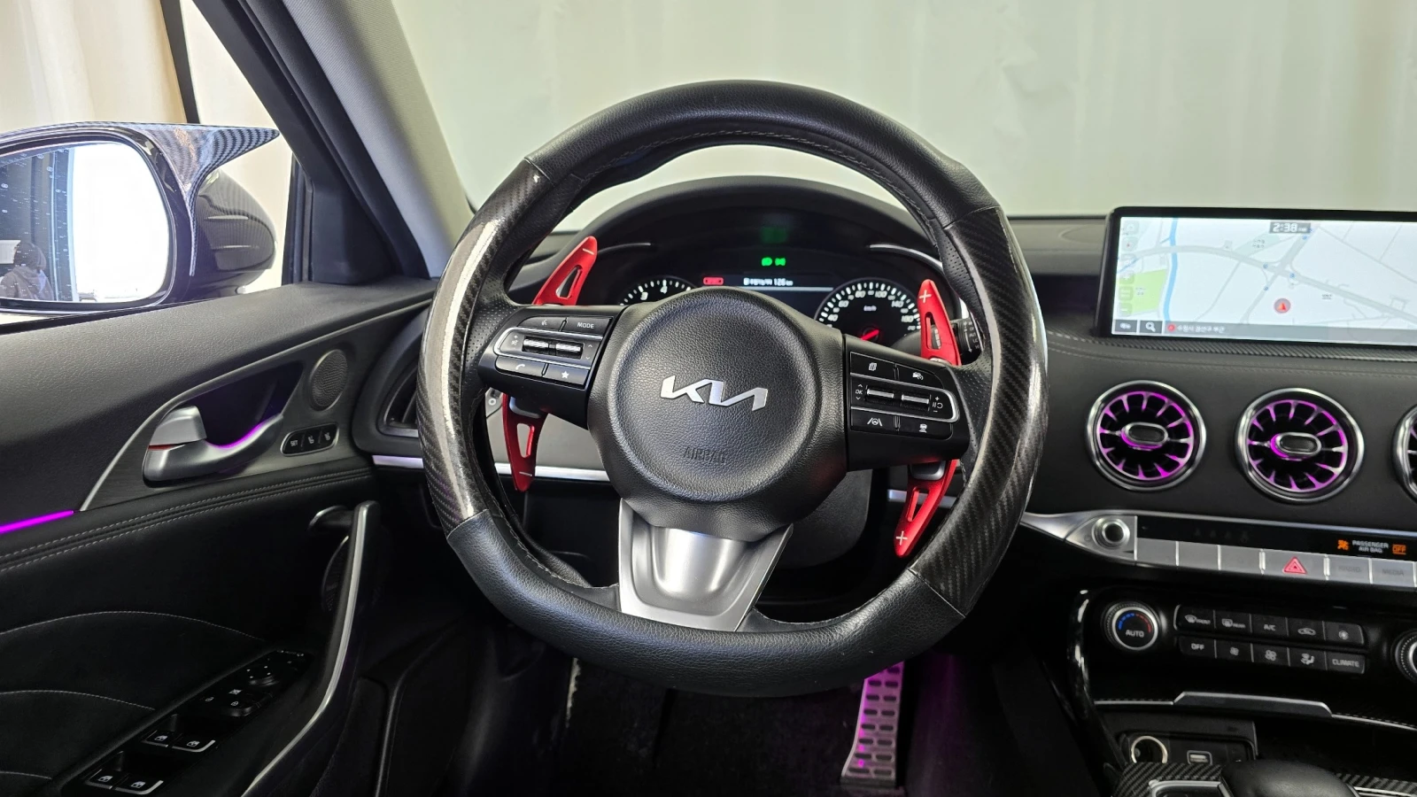 Kia Stinger Meister 2.5 Masters | 360 CAM | HUD | DISTRONIC | , снимка 13 - Автомобили и джипове - 54699668