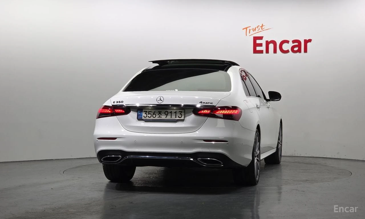 Mercedes-Benz E 350 4MATIC* AMG-LINE* , снимка 4 - Автомобили и джипове - 54714714