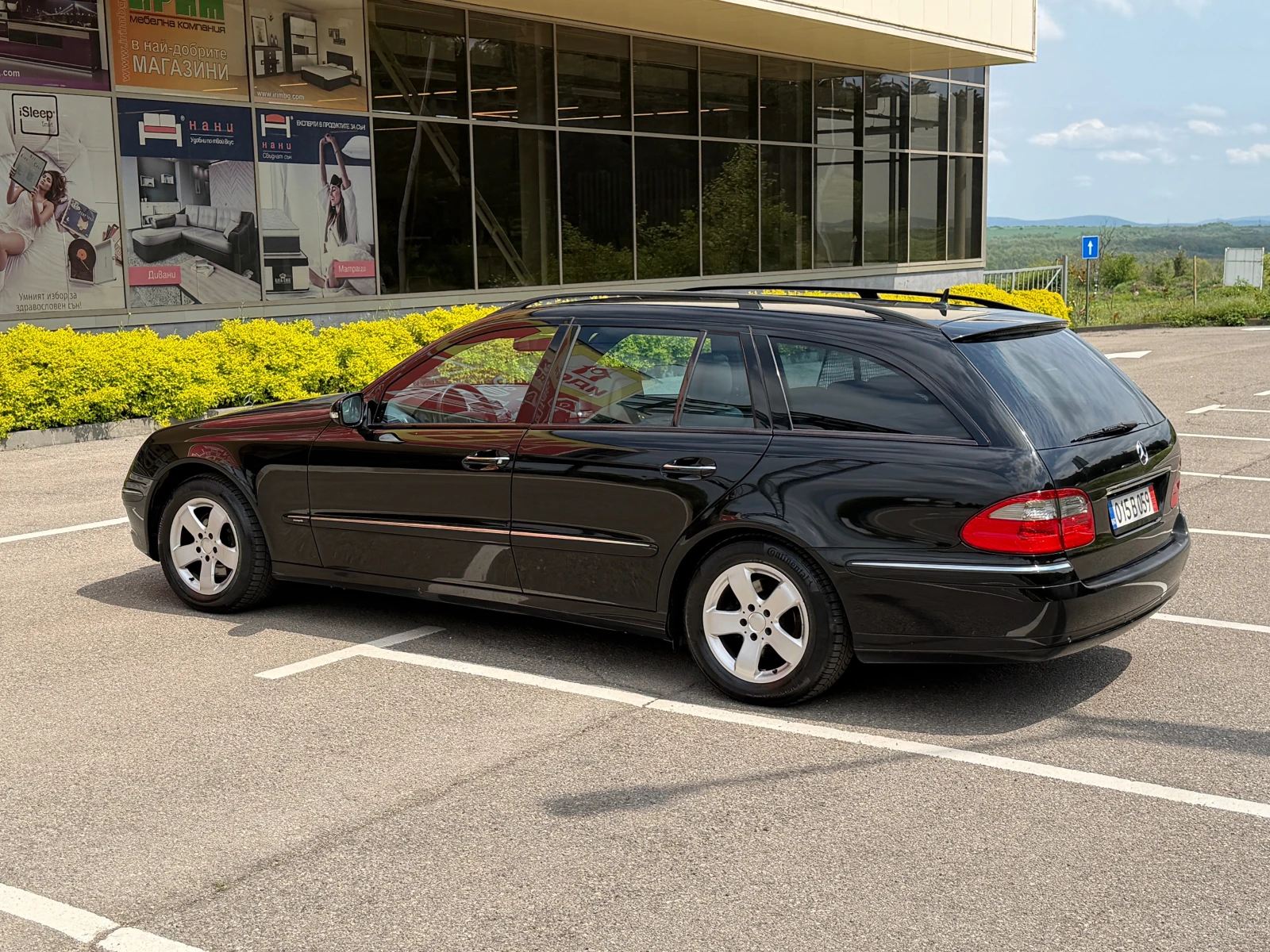 Mercedes-Benz E 350 Швейцария, снимка 6 - Автомобили и джипове - 54731051