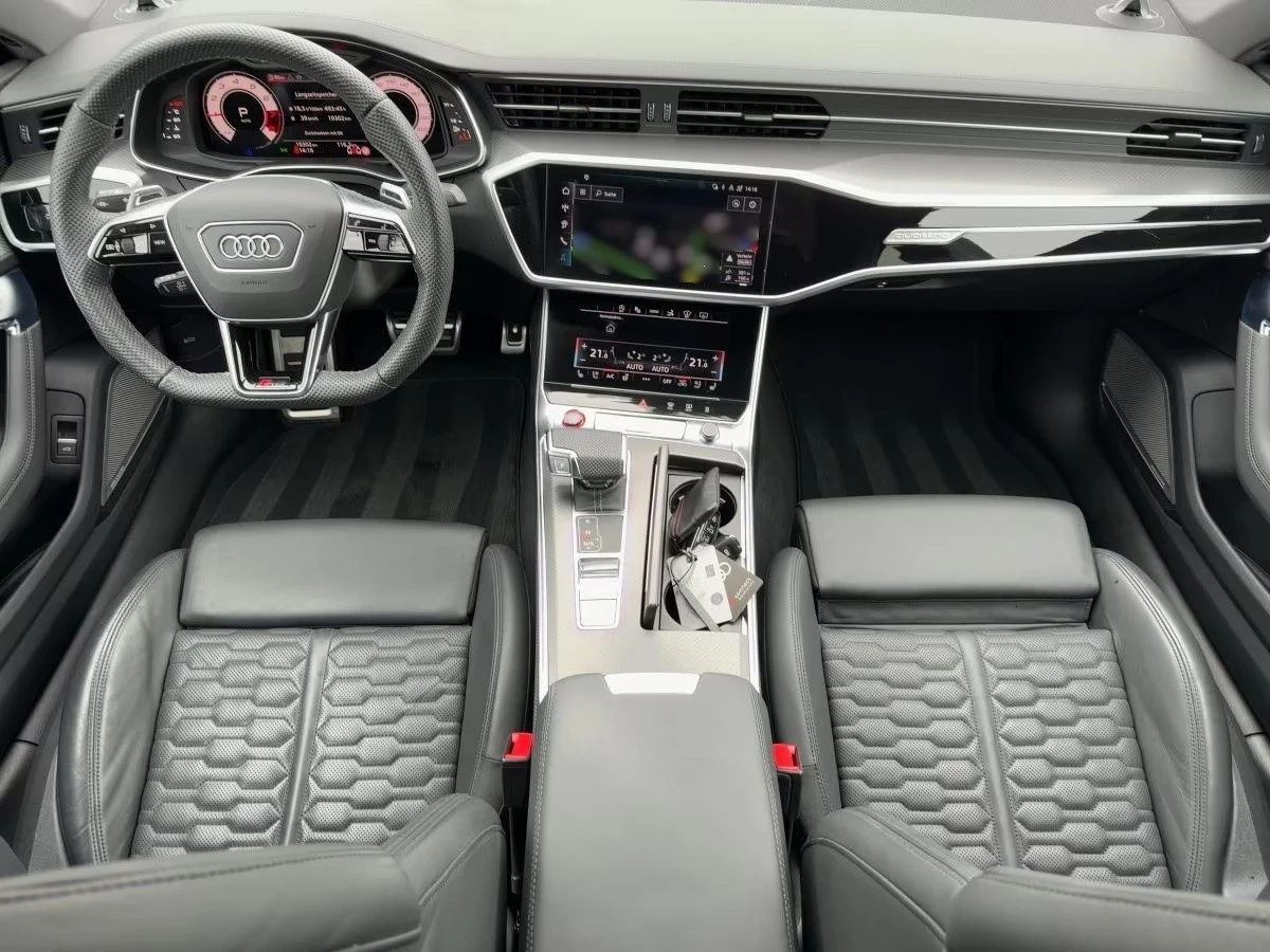 Audi Rs7 PERFORMANCE / DYNAMIC / B&O / MATRIX / 360 / HUD /, снимка 9 - Автомобили и джипове - 55129347