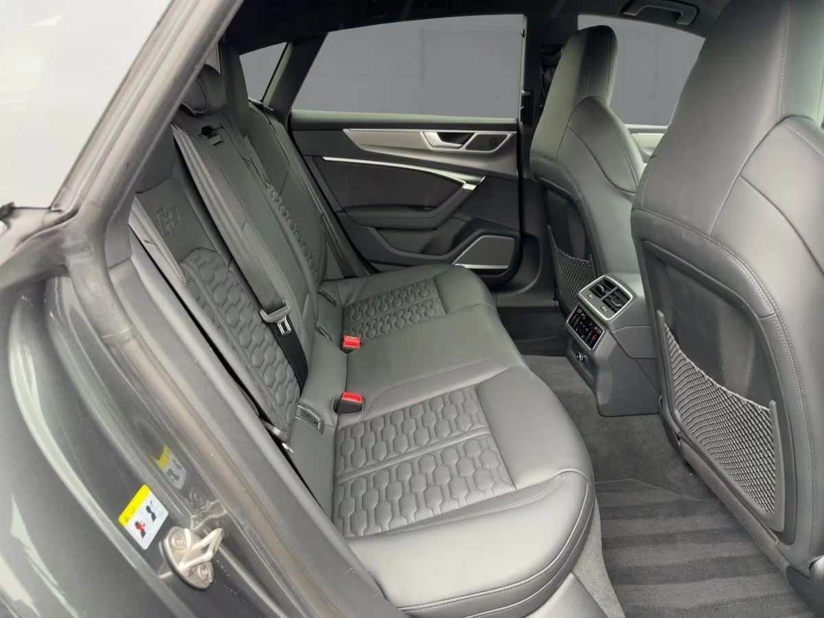 Audi Rs7 PERFORMANCE / DYNAMIC / B&O / MATRIX / 360 / HUD /, снимка 14 - Автомобили и джипове - 55129347