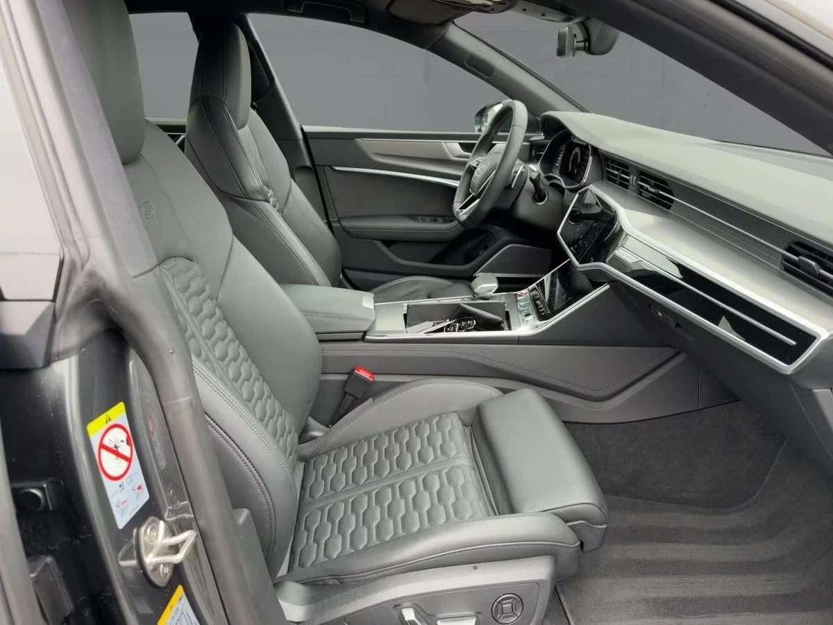 Audi Rs7 PERFORMANCE / DYNAMIC / B&O / MATRIX / 360 / HUD /, снимка 13 - Автомобили и джипове - 55129347