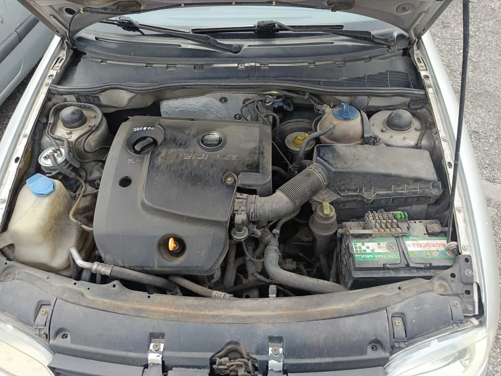 Seat Ibiza 1.9 dizel, снимка 4 - Автомобили и джипове - 55184678