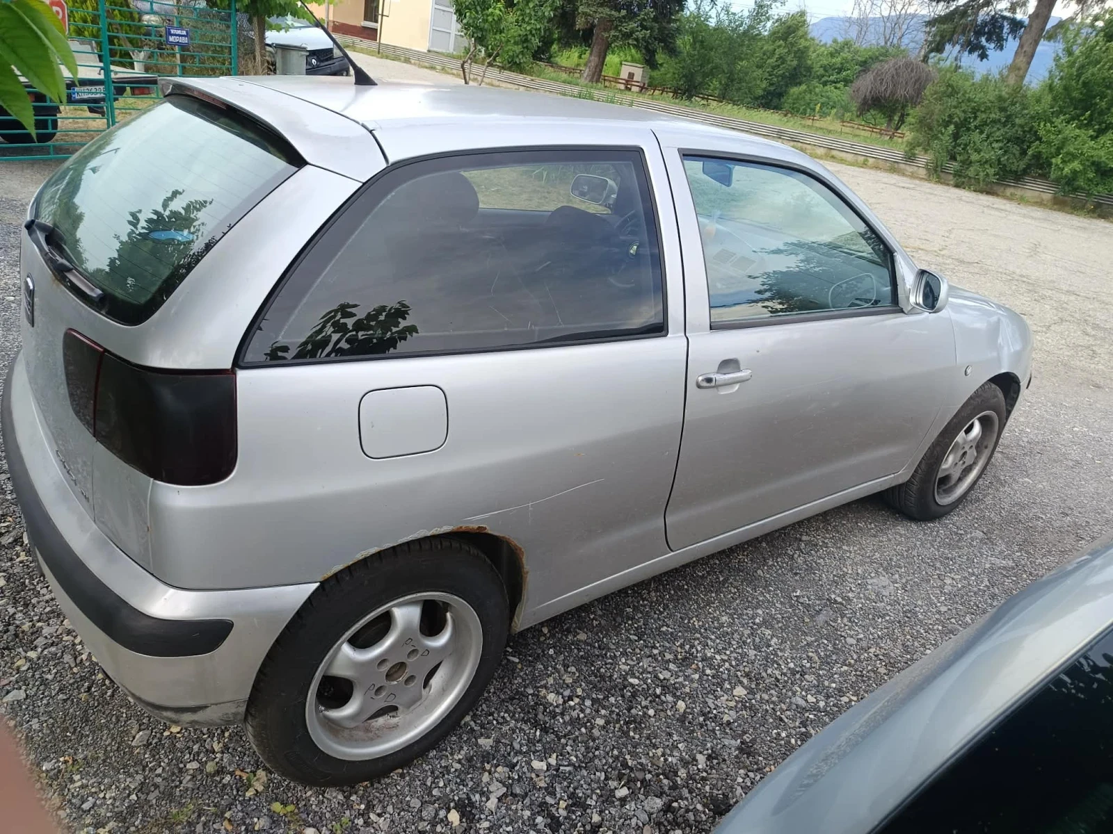 Seat Ibiza 1.9 dizel, снимка 3 - Автомобили и джипове - 55184678