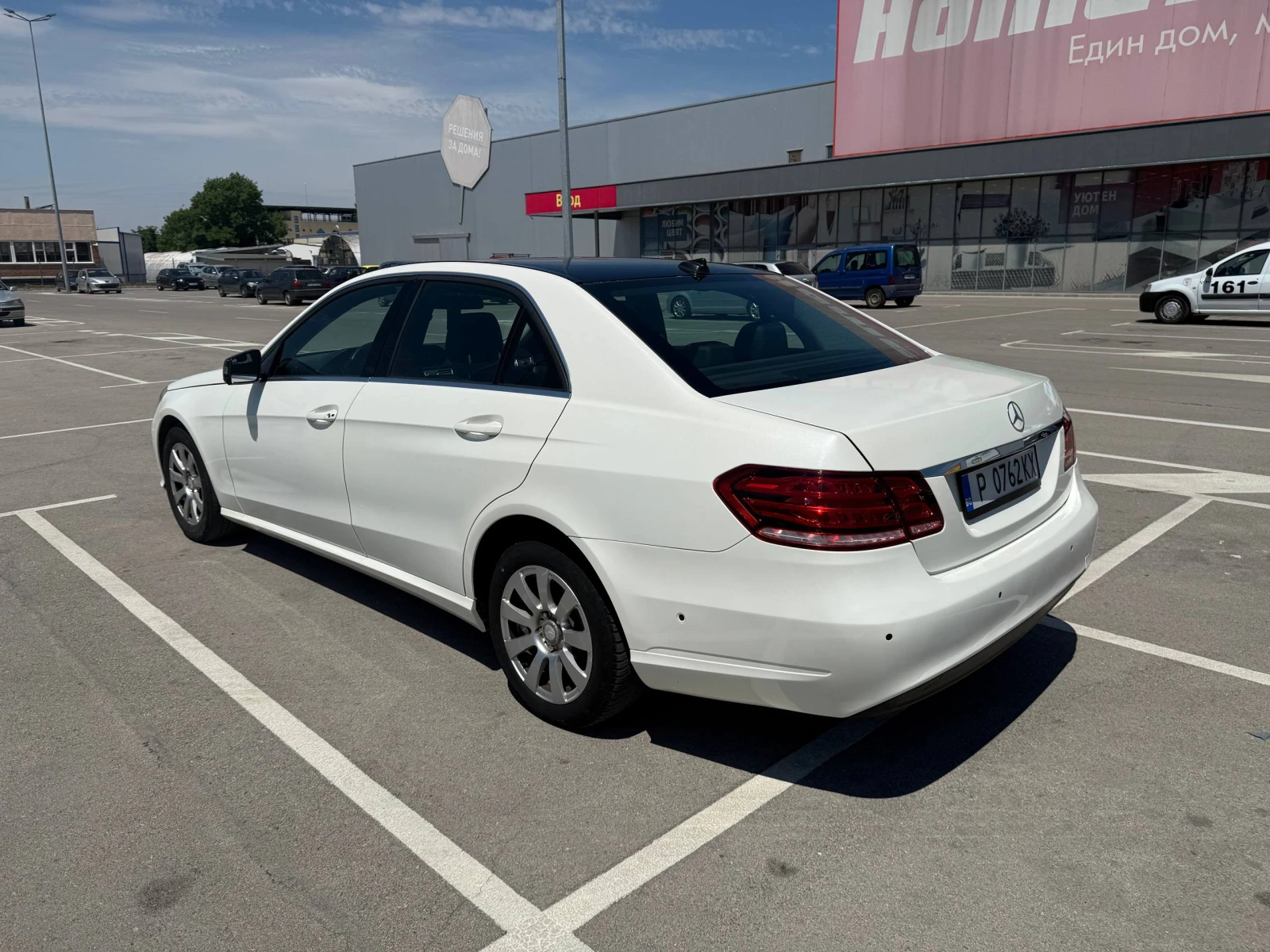 Mercedes-Benz E 200 2.0 CDI, снимка 4 - Автомобили и джипове - 55213193