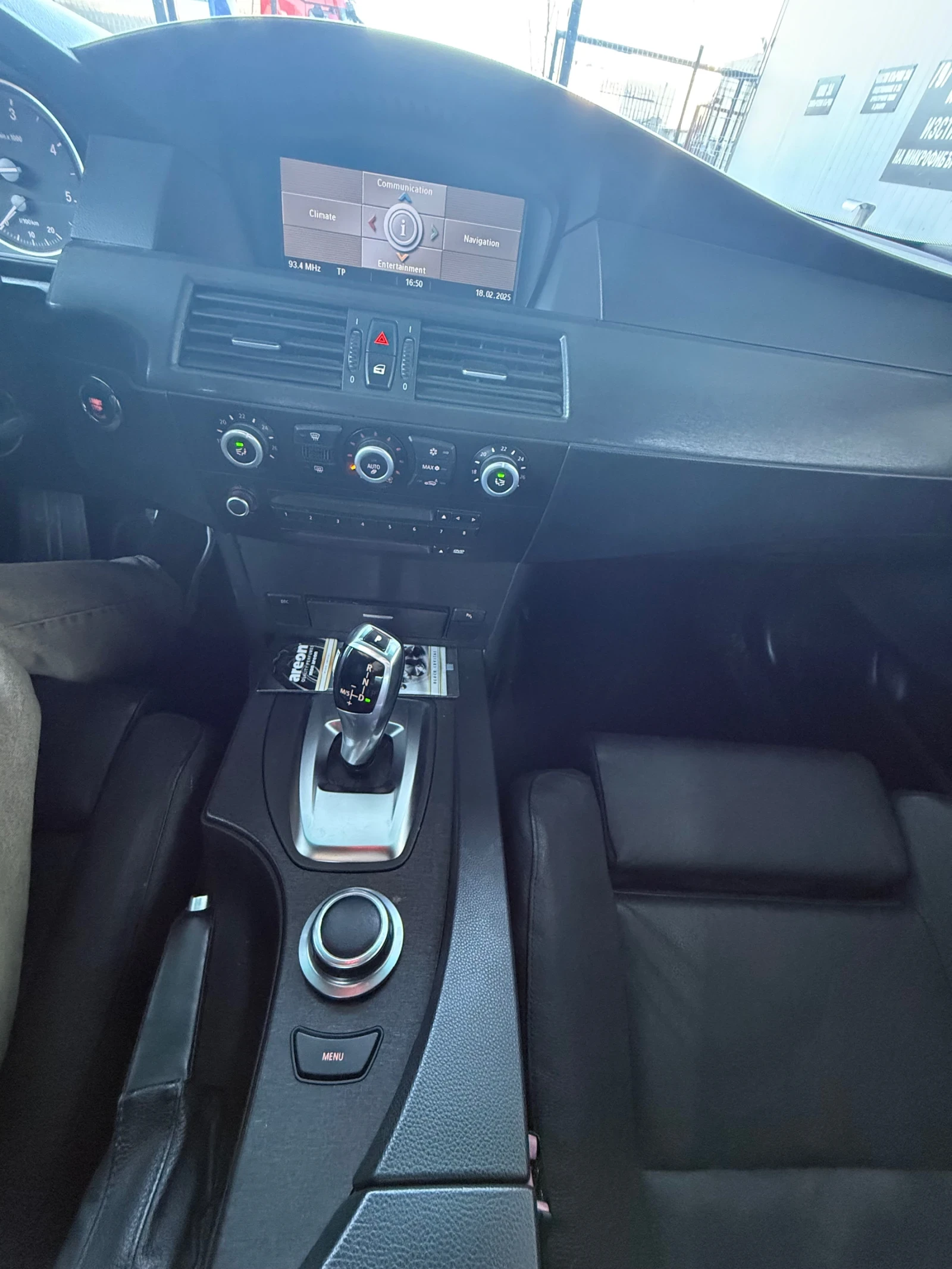 BMW 530, снимка 10 - Автомобили и джипове - 55222376