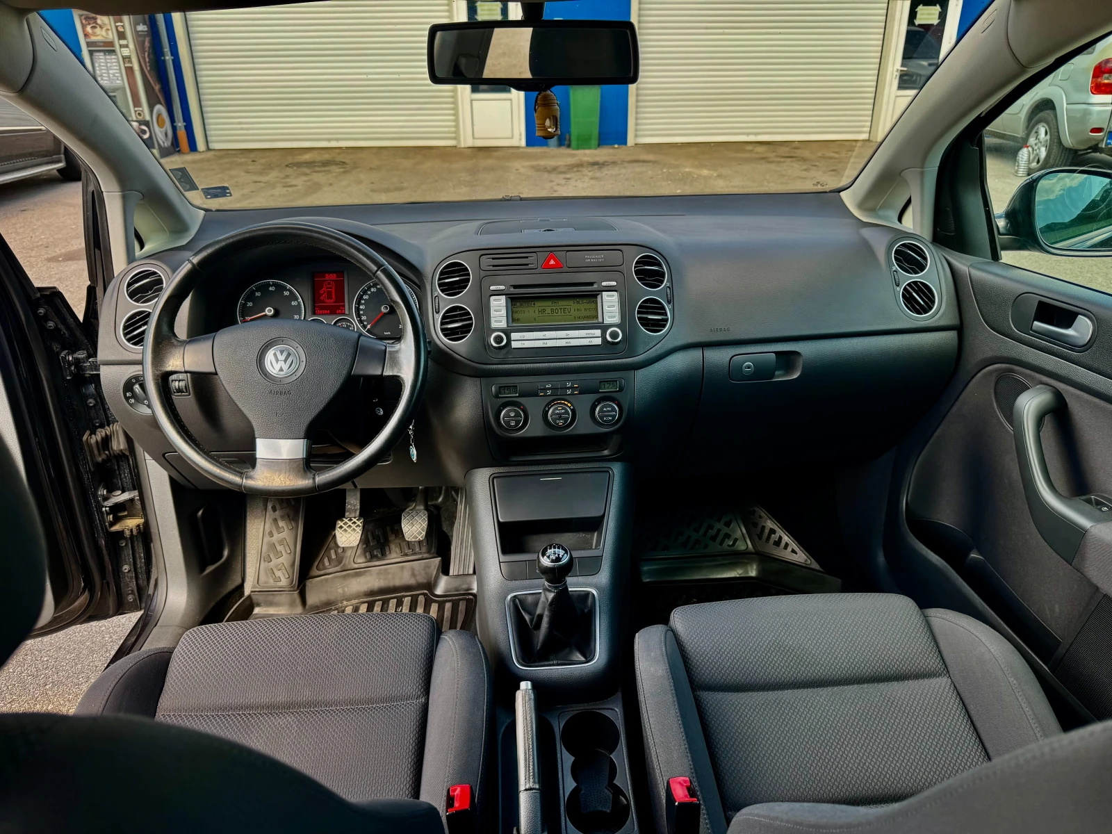 VW Golf Plus, снимка 6 - Автомобили и джипове - 55252250