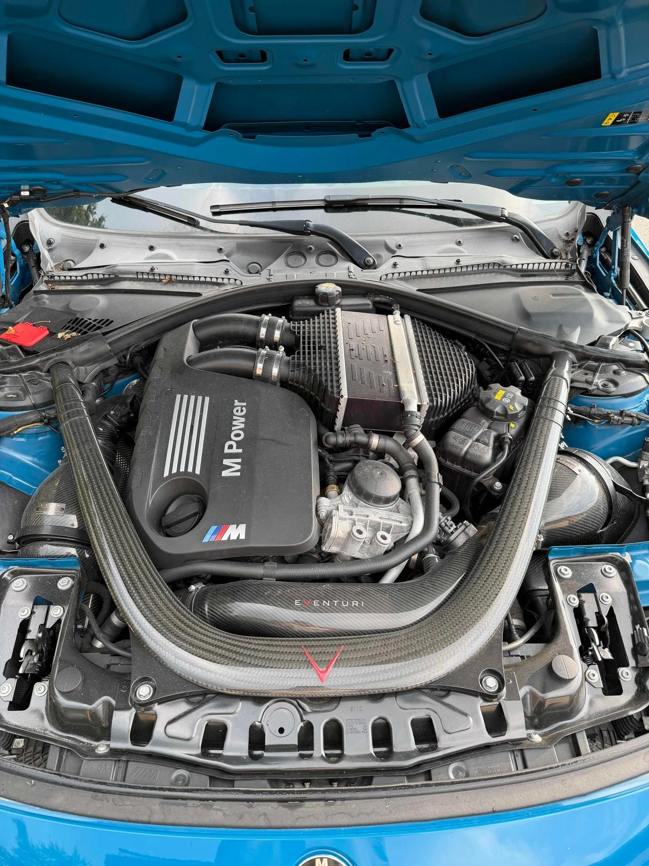 BMW M3 Ultimate pack Автокредит Цена до България, снимка 11 - Автомобили и джипове - 55584050