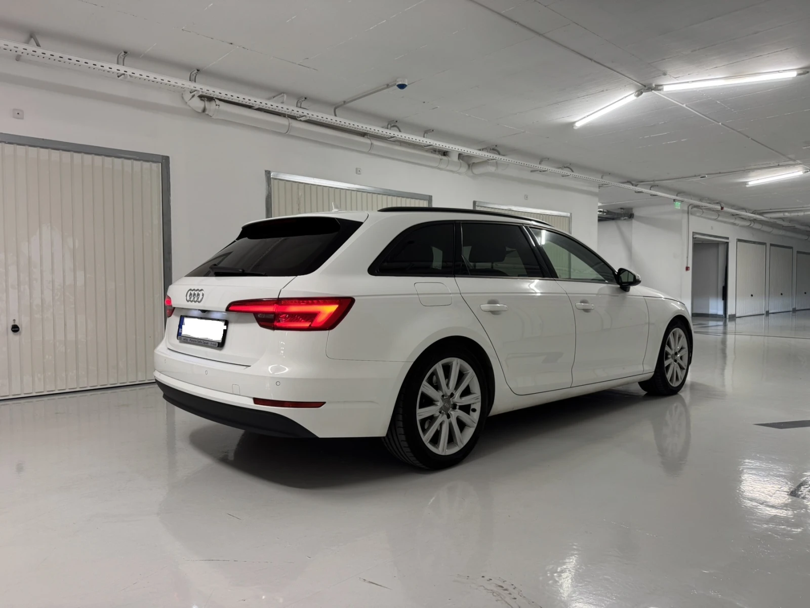 Audi A4, снимка 2 - Автомобили и джипове - 55750789