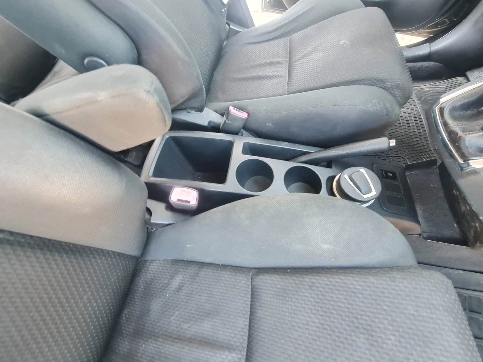 Toyota Corolla verso Ван, снимка 16 - Автомобили и джипове - 56143615
