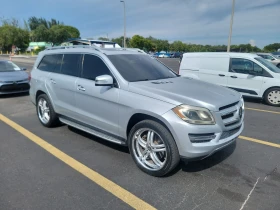 Mercedes-Benz GL 450 2014 Mercedes-Benz GL 450 4MATIC, снимка 2