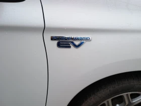 Mitsubishi Outlander PHEV, снимка 5