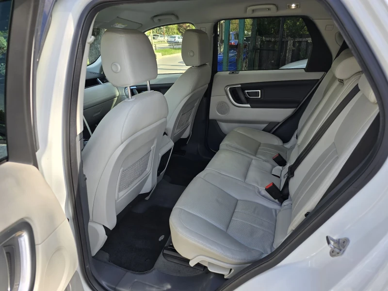 Land Rover Discovery Sport 2.0D 150 KS/LUXURY/9G/CAMERA, снимка 10 - Автомобили и джипове - 51343369