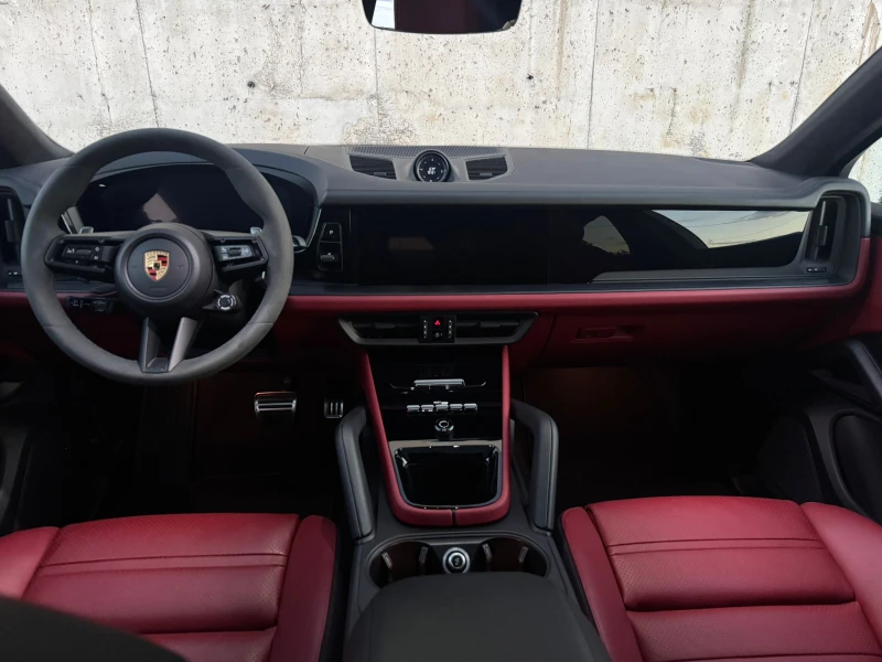 Porsche Cayenne GTS/PANO/360/TV/HD MATRIX/Пълна гаранция!, снимка 10 - Автомобили и джипове - 52005398