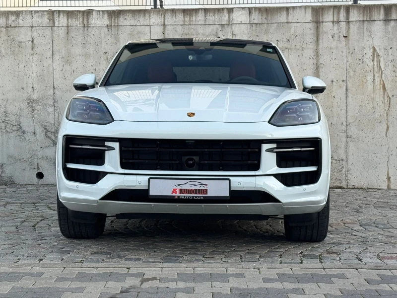 Porsche Cayenne GTS/PANO/360/TV/HD MATRIX/Пълна гаранция!, снимка 2 - Автомобили и джипове - 52005398