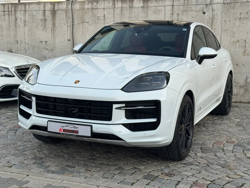 Porsche Cayenne GTS/PANO/360/TV/HD MATRIX/Пълна гаранция!, снимка 4 - Автомобили и джипове - 52005398