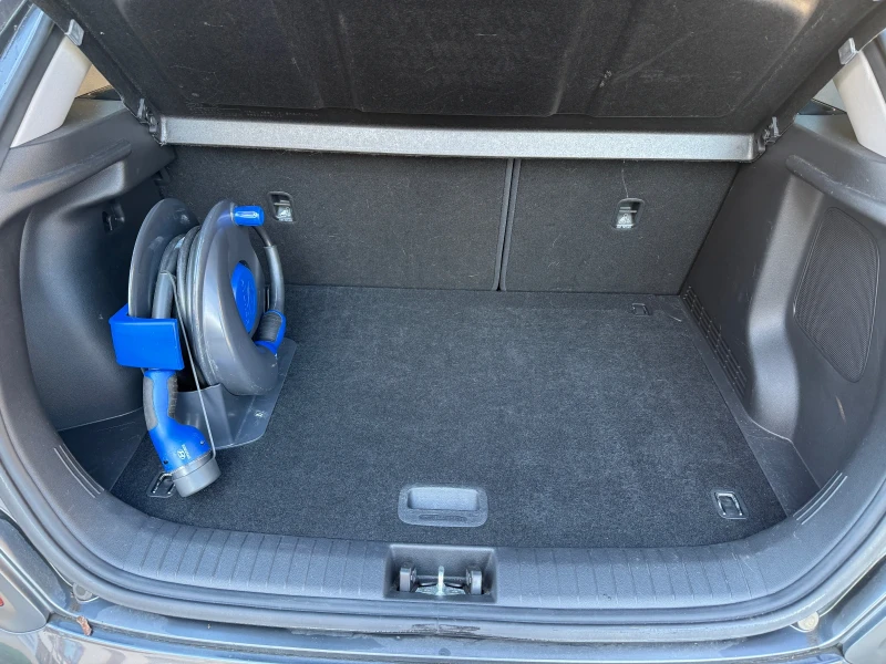 Hyundai Kona Premium 64kwh SOH 100%, снимка 7 - Автомобили и джипове - 52134210