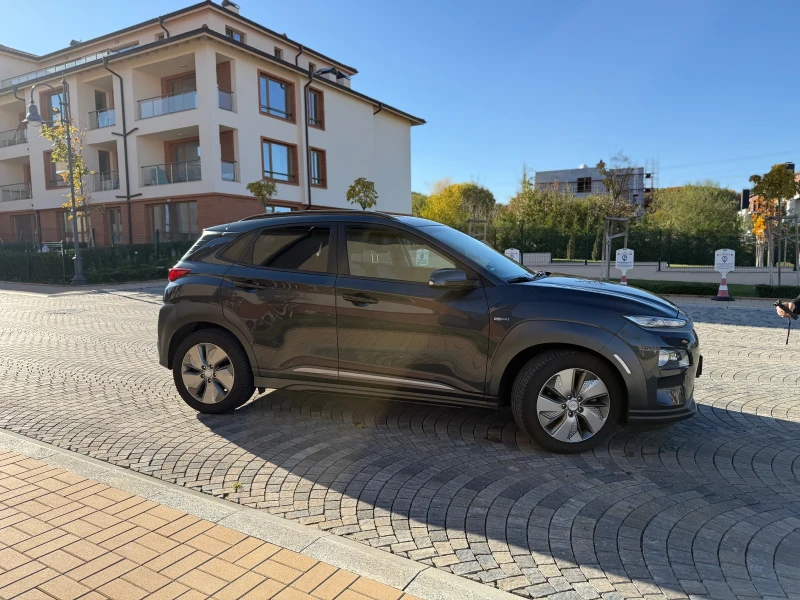 Hyundai Kona Premium 64kwh SOH 100%, снимка 5 - Автомобили и джипове - 52134210