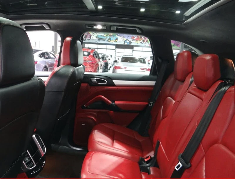 Porsche Cayenne GTS* AWD* , снимка 9 - Автомобили и джипове - 52726654