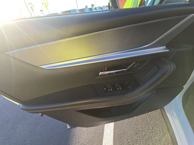 Mazda CX-80, снимка 9 - Автомобили и джипове - 53431497