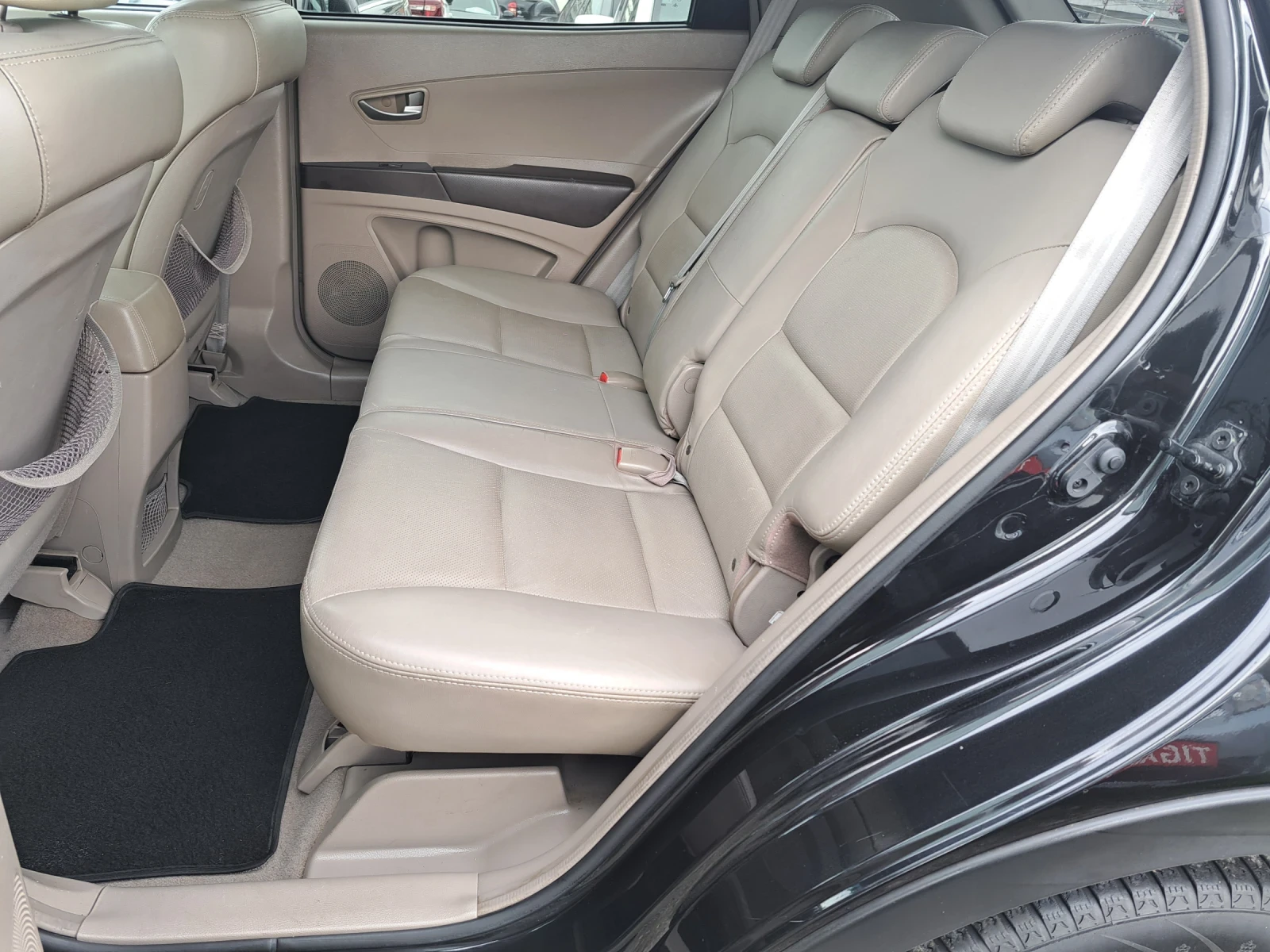 SsangYong Korando 2.0 e-XDi 175p.s AWD MT 185х.км.Е5B - изображение 8