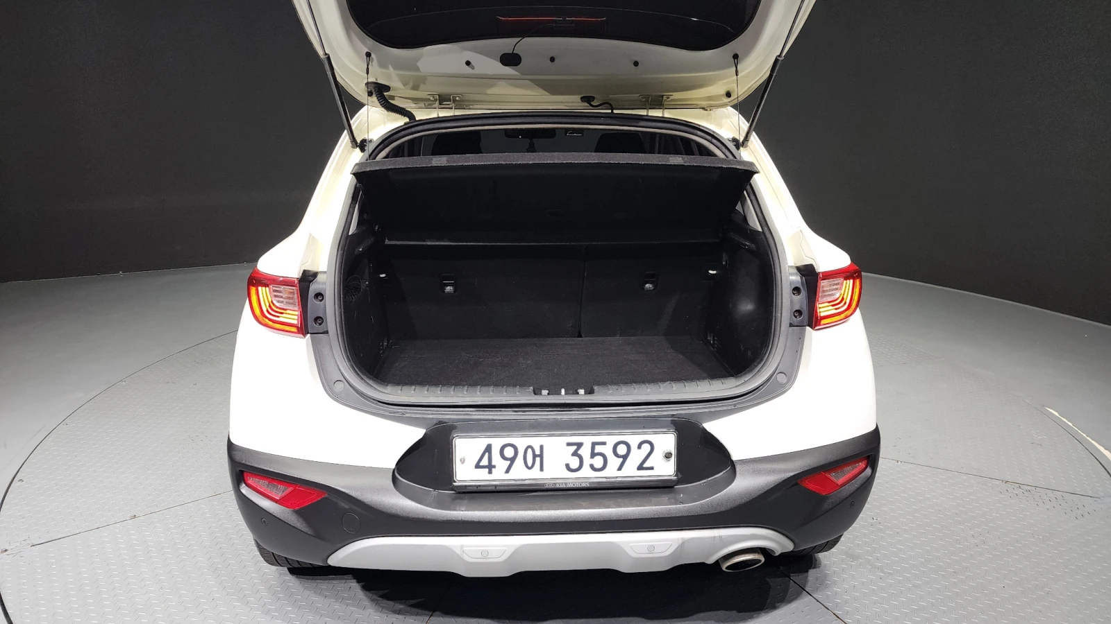 Kia Stonic 1.6CRDI | Mobile.bg � ����������� 17