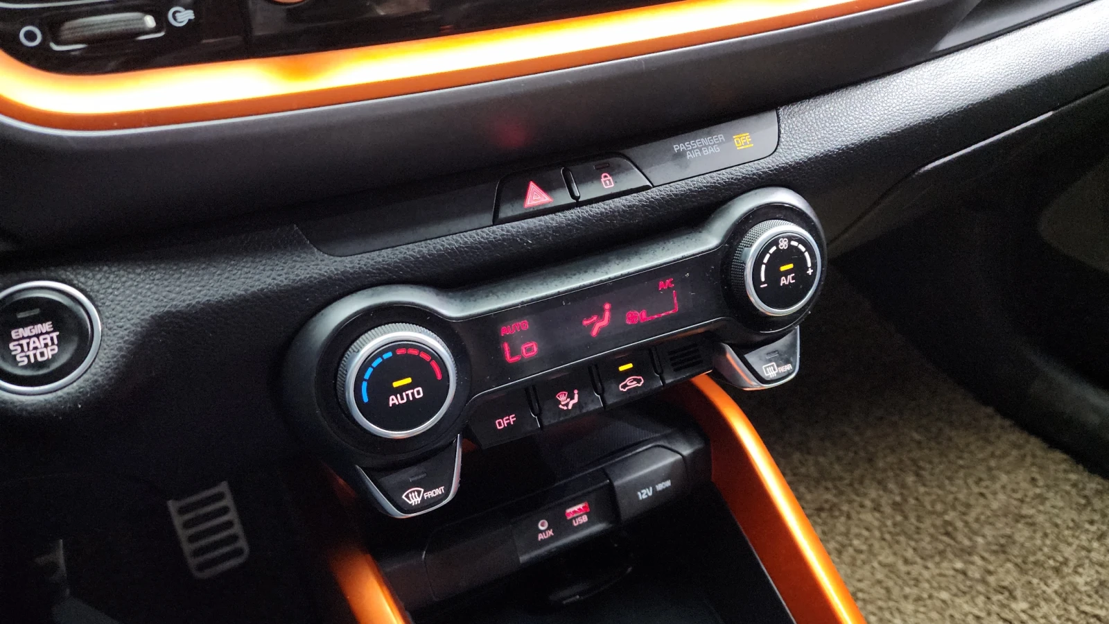 Kia Stonic 1.6CRDI | Mobile.bg � ����������� 14