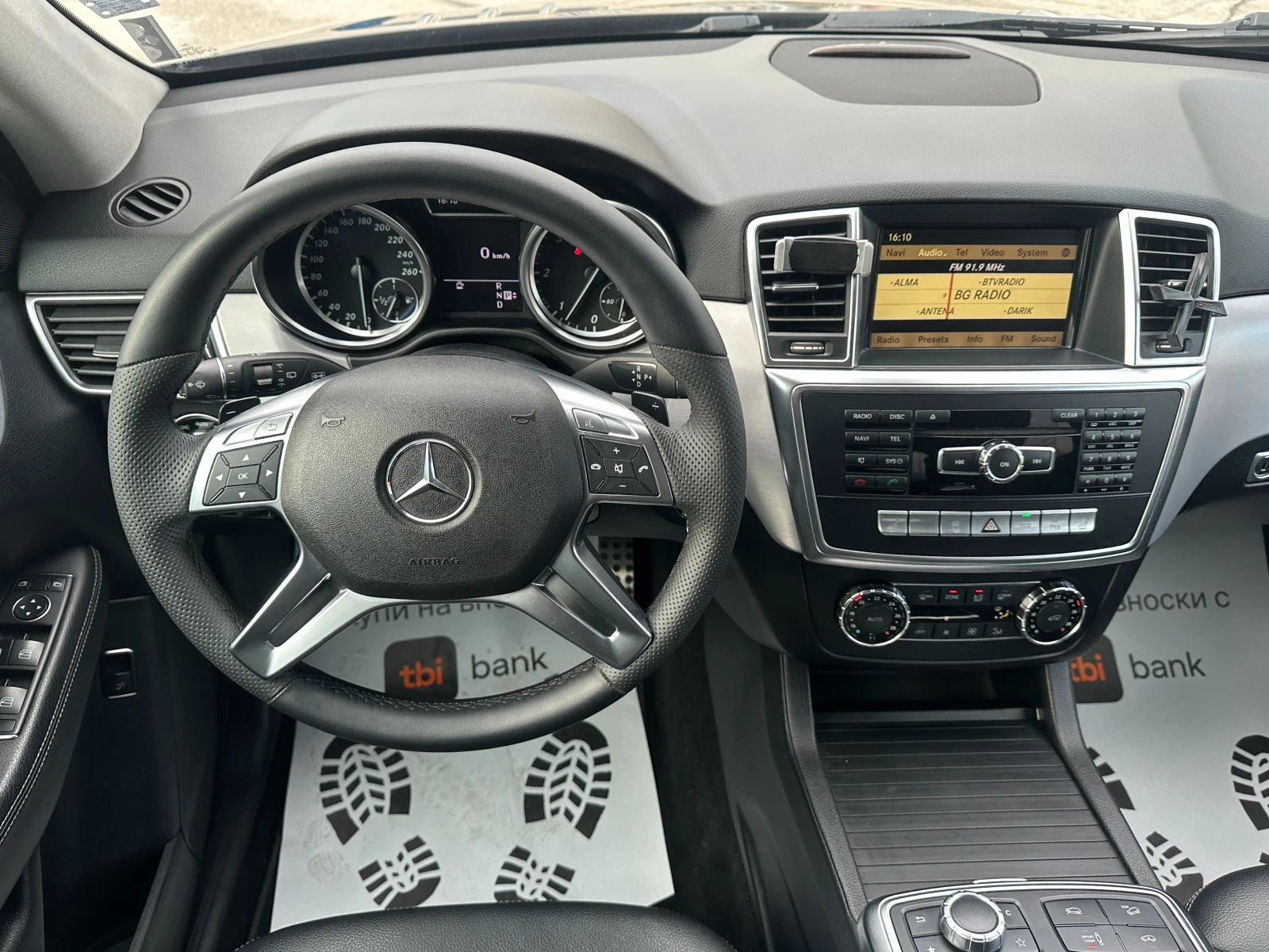 Mercedes-Benz ML 350 Bluetec 4 Matic, снимка 11 - Автомобили и джипове - 53746671