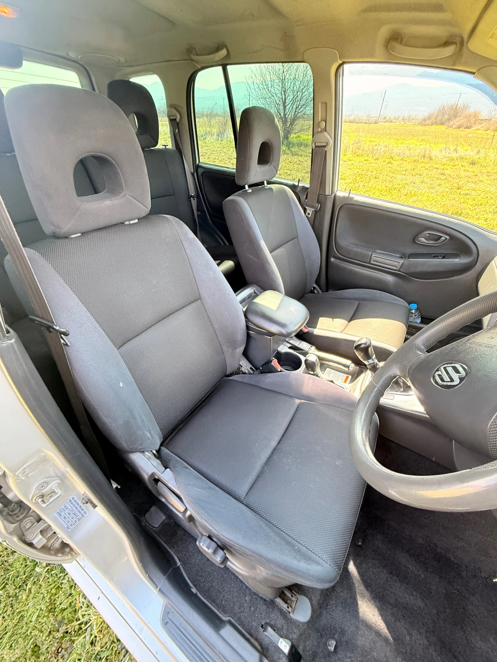 Suzuki Grand vitara, снимка 10 - Автомобили и джипове - 53758627