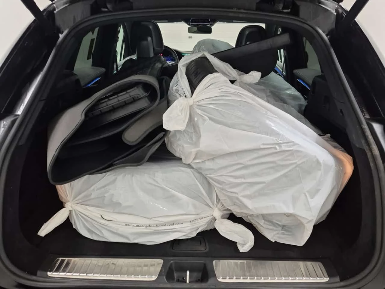 Mercedes-Benz EQE  500 | HYPERSCREEN |  CARFAX, снимка 15 - Автомобили и джипове - 53798739