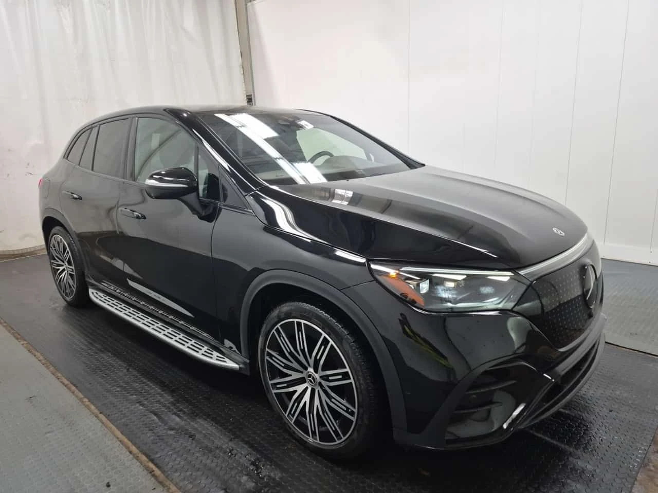 Mercedes-Benz EQE  500 | HYPERSCREEN |  CARFAX, снимка 2 - Автомобили и джипове - 53798739