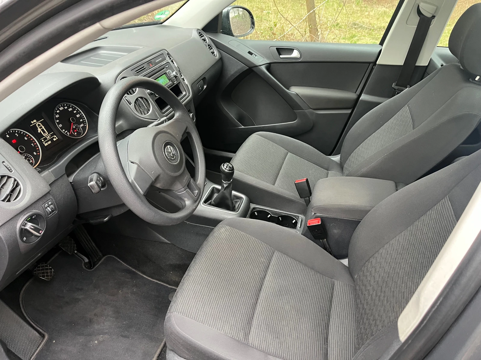 VW Tiguan ПАНОРАМА FACE 6 скорости 1.4 БЕНЗИН 160кс, снимка 12 - Автомобили и джипове - 54013533