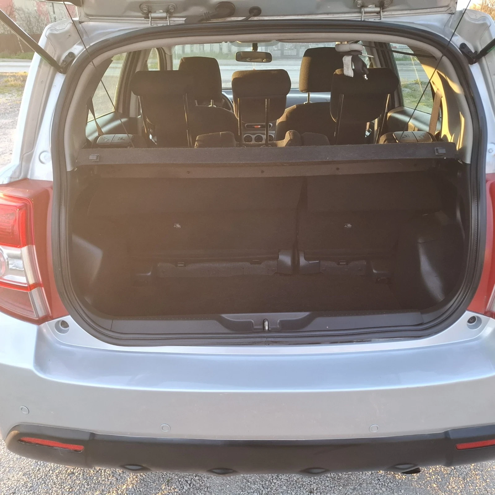 Toyota Urban Cruiser 1.4D4D, снимка 10 - Автомобили и джипове - 54128940