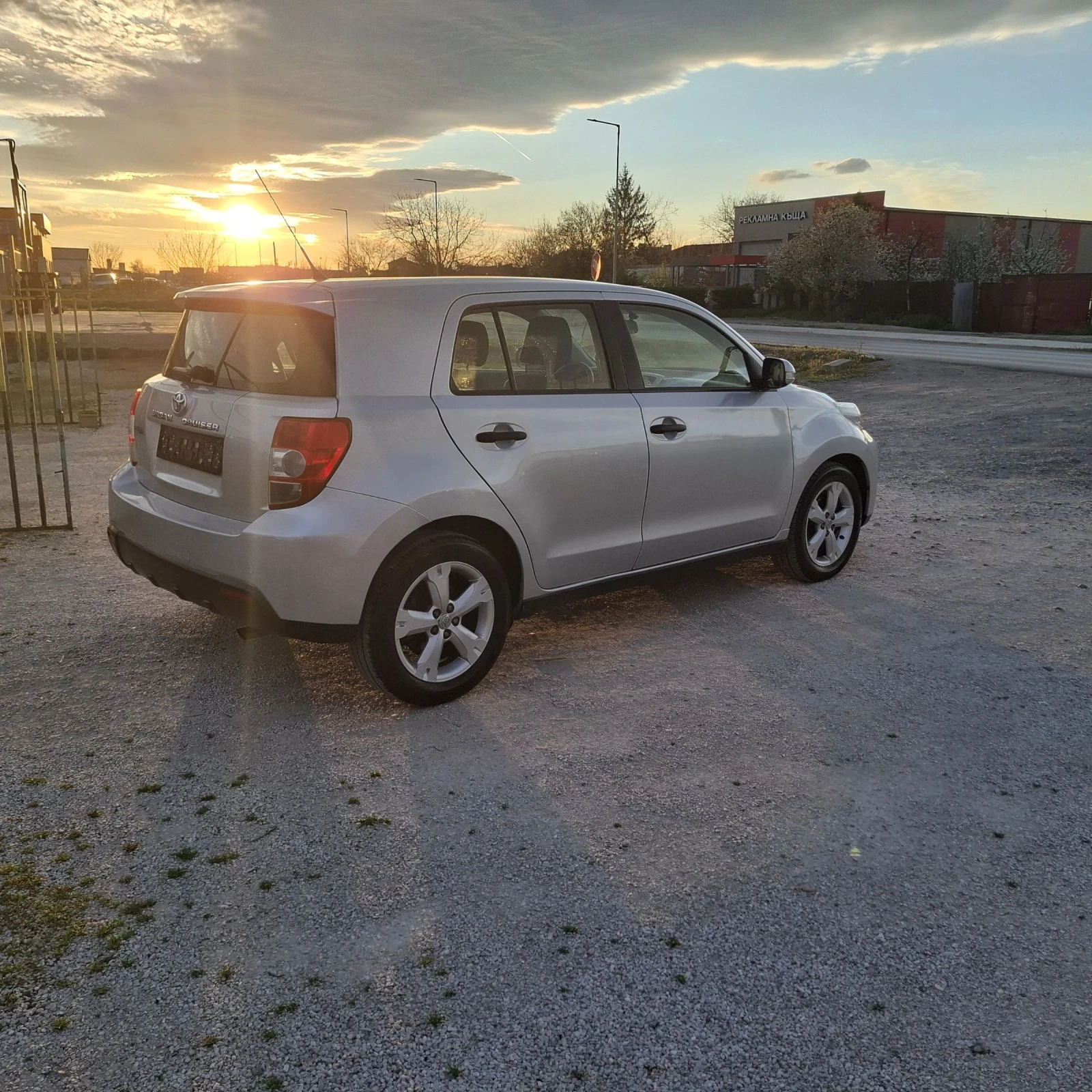 Toyota Urban Cruiser 1.4D4D, снимка 4 - Автомобили и джипове - 54128940