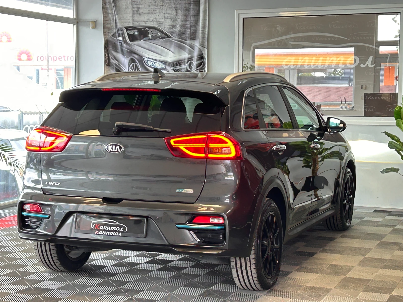 Kia Niro EXECUTIVE HEAT PUMP 64KW, снимка 6 - Автомобили и джипове - 54634110