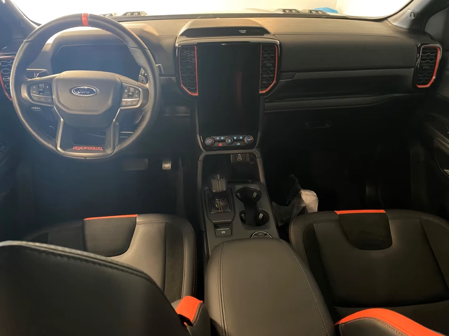Ford Ranger RAPTOR 3.0 EcoBoost* 360CAM* KEYLESS* BANG&OLUFSEN, снимка 11 - Автомобили и джипове - 54746650